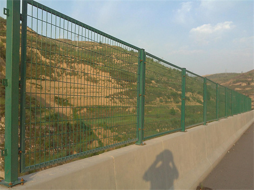 橋梁護（hù）欄網23.jpg